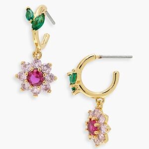 flower huggie hoop earrings
KATE SPADE SATURDAY
